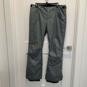 Roxy Slim Fit 10K Insulated Snowboarding Pants